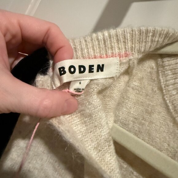 Boden cream sweater with black bow NWT - Picture 4 of 4